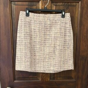 Elegant Cream Tweed Skirt